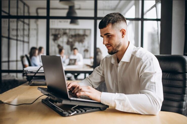 sobre-o-escritorio-comind-3-em-sarandi